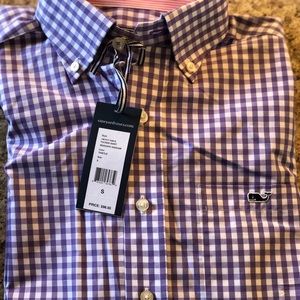 Vineyard Vines Button up Shirt